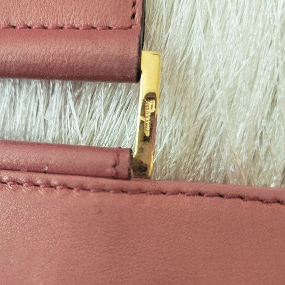 Ferragamo Leather Baguette - Picture 4 of 15